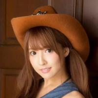 Юа Миками Yua Mikami