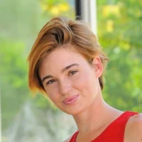 Джоди Тэйлор Jodi Taylor