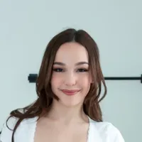 Рисса Мэй Rissa May