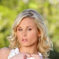 Лаура Кристал Laura Crystal