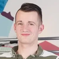 Сэм Борн Sam Bourne