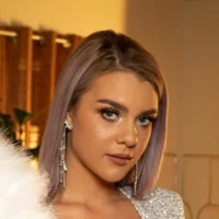 Габби Картер Gabbie Carter