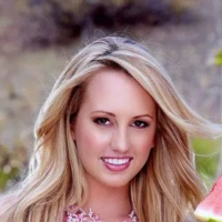 Бретт Росси Brett Rossi